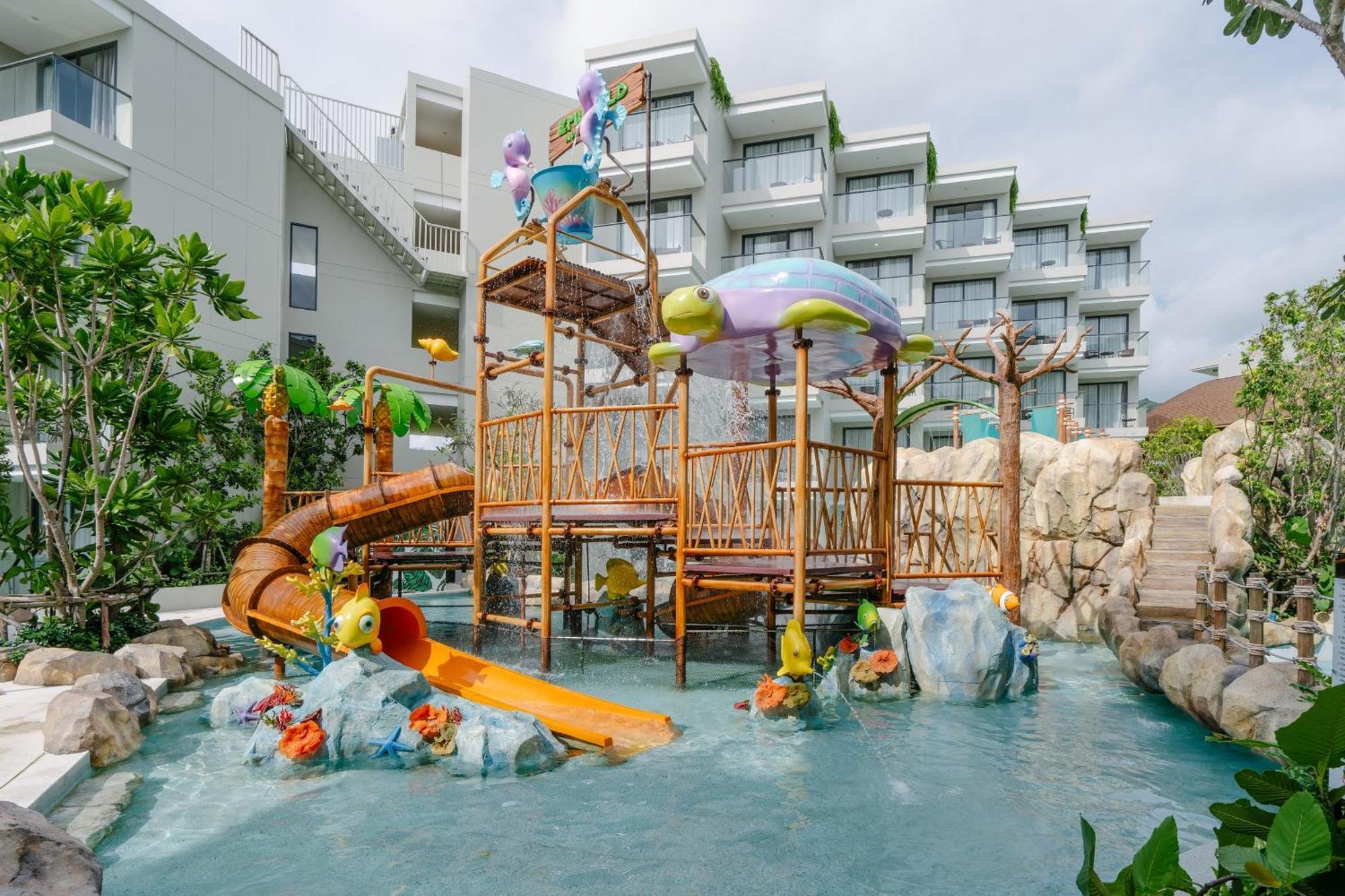Phuket Emerald Beach Resort Karon Exteriör bild