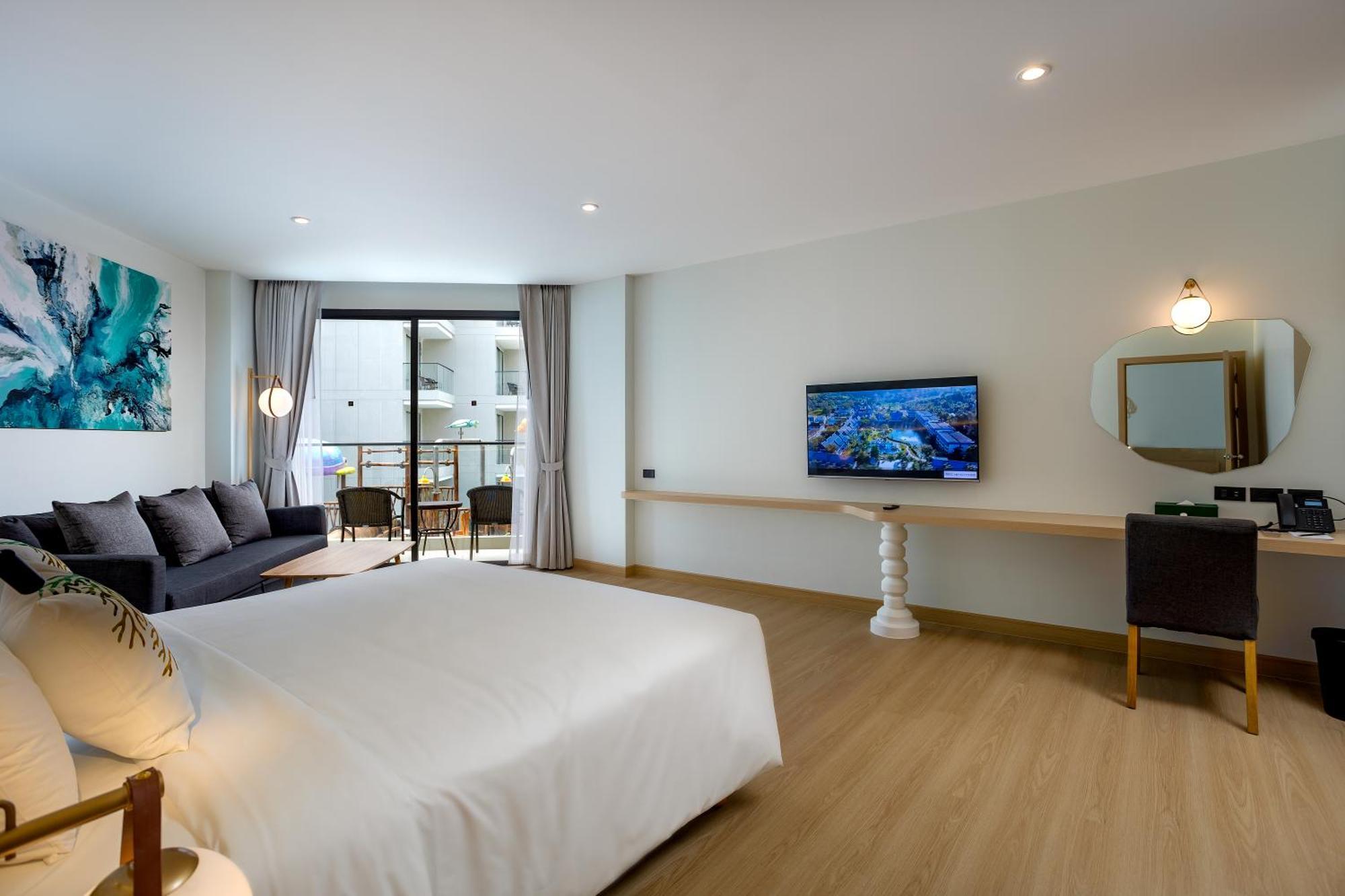 Phuket Emerald Beach Resort Karon Exteriör bild